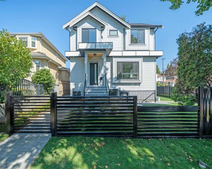 2381 Upland Drive, Vancouver