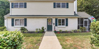1 S Bradford Ave, West Chester