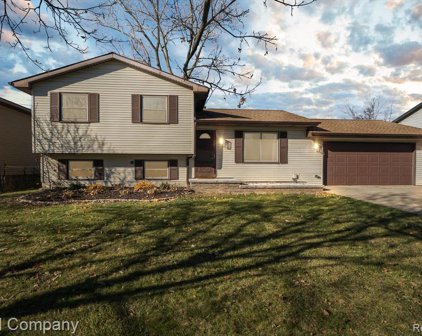 2285 PHILLIPS, Auburn Hills