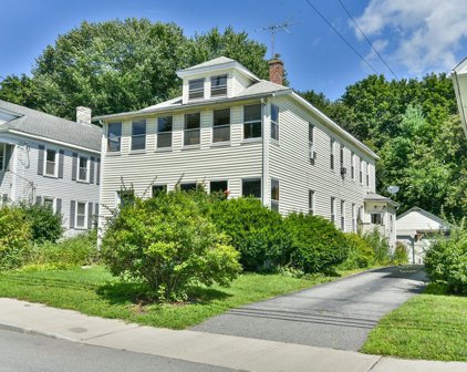 348-350 Water St, Clinton