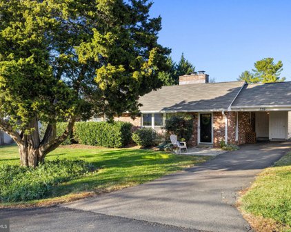 339 Stuyvesant St, Warrenton