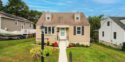 3 Holmes Ave, Catonsville
