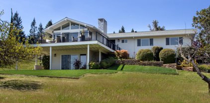 12169 Dawn LN, Los Altos Hills