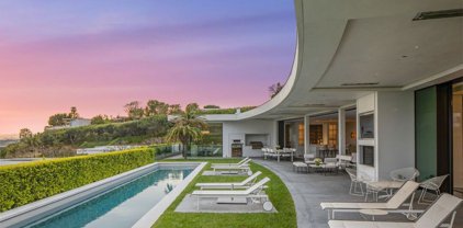 545  Chalette Dr, Beverly Hills