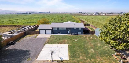 710 Maple Grove Road, Sunnyside