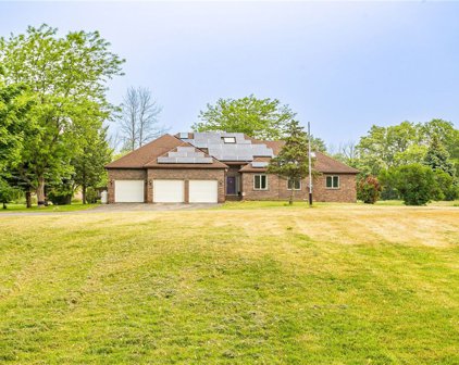 80 N Hamlin  Road, Hamlin-263000