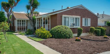 490 N Hollywood Way, Burbank