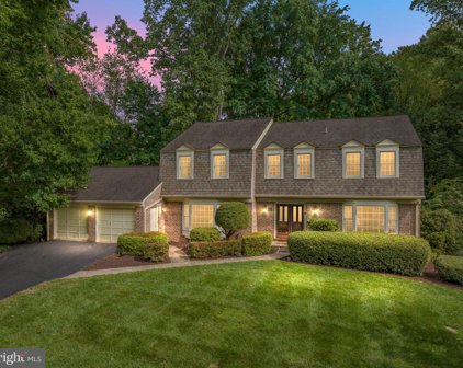 11919 Riders Ln, Reston