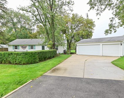 S70W14363 Belmont Dr, Muskego