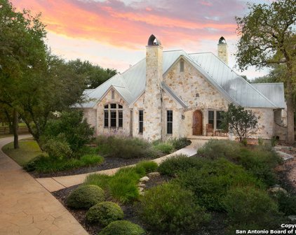 9517 Majestic Oak Cir, San Antonio