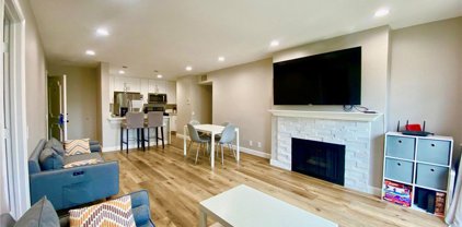 3661 S Bear Street Unit H, Santa Ana