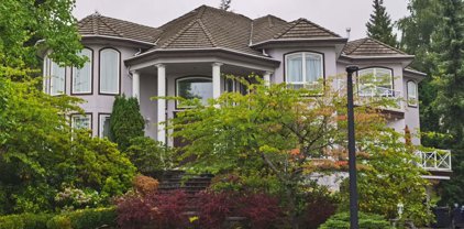 3076 Plateau Boulevard, Coquitlam
