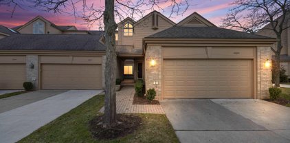 26231 Harbour Pointe Dr. N, Harrison Twp
