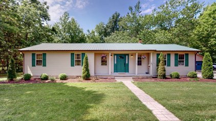 7169 Highway 41-A, Pleasant View