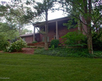 5316 Montfort Ln, Crestwood