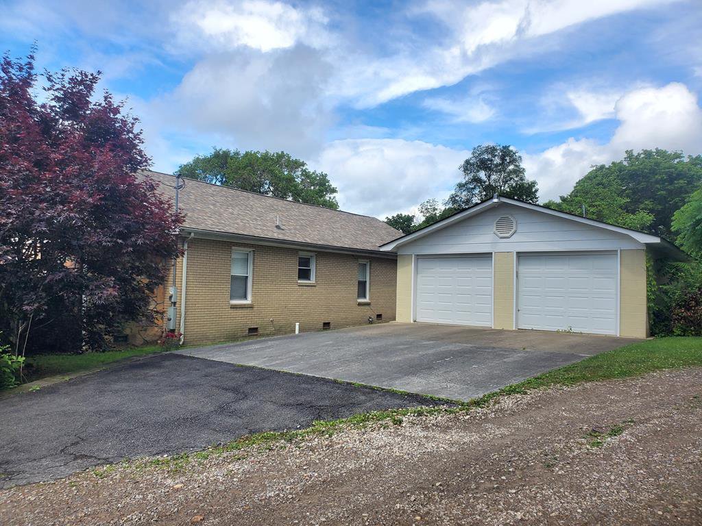 Real Estate For Sale Oak Hill WV MLS 84353 469 Park Street, Oak