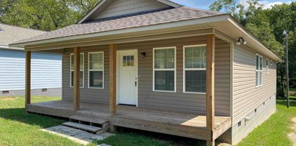 3207 6th Avenue, Pell City