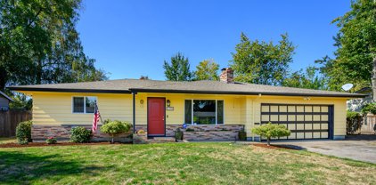 1335 SW MELROSE AVE, McMinnville