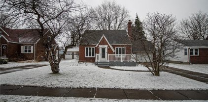205 S Roycroft  Boulevard, Cheektowaga-143089