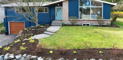 1215 NE Perkins Way, Shoreline