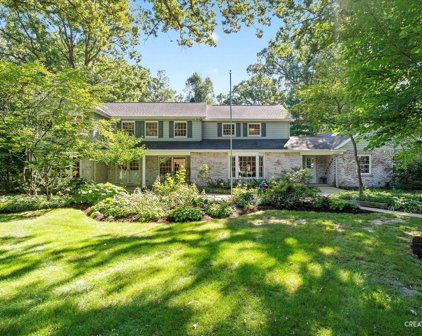 37W549 Mills Court, St. Charles