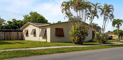 1560 Sw 47th Ave, Fort Lauderdale