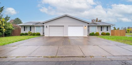 469 WESTERN SE ST, Albany