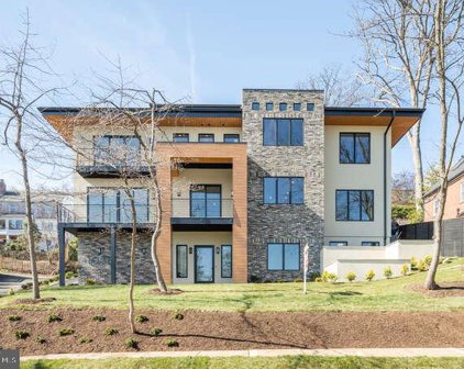 1038 26th St S, Arlington