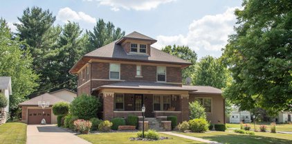 750  Clark  Street, Warsaw