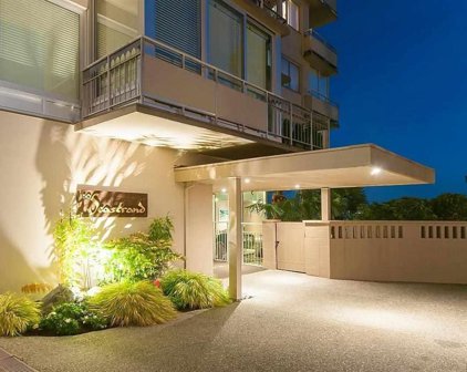 150 24th Street Unit 404, West Vancouver
