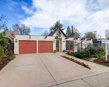 3391 Thomas DR, Palo Alto