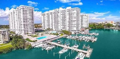 18081 Biscayne Blvd Unit #505N, Aventura