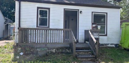 8446 SHERMAN, Warren