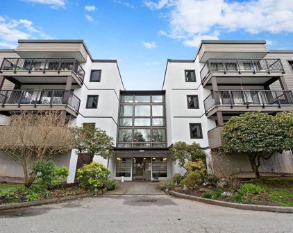 8860 No. 1 Road Unit 327, Richmond