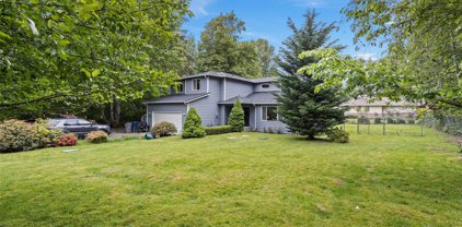 13505 239th PL SE, Snohomish