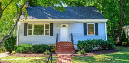 10815 Scott Dr, Fairfax