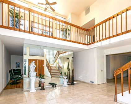 61 Vineyard, Huntington
