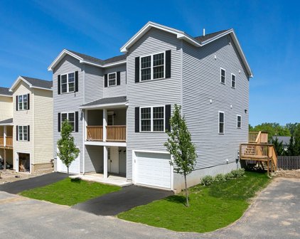 3 Fayville Lane Unit 1, Southborough