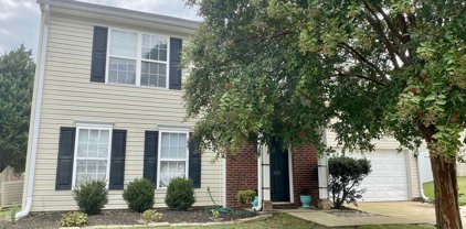 112 Rogers Mill, Duncan