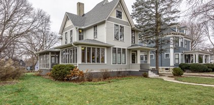 28 N Porter Street, Elgin