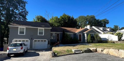 2142 Mineral Spring  Avenue, North Providence