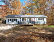 237 Hillcrest Villa Rd, Manchester image