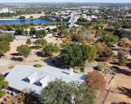 104 Gateaway North, Marble Falls
