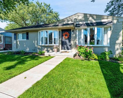 34069 Jefferson St. Clair Shores, MI 48082, St. Clair Shores