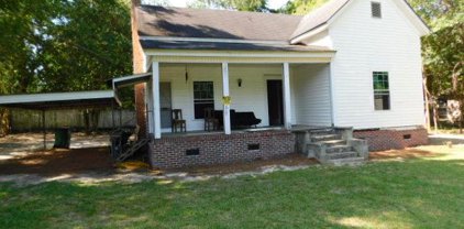 103 W PINSON ST, Sylvester