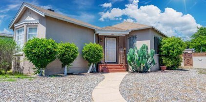 3701 W 60th St, Los Angeles