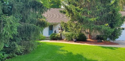 48164 Sugarbush, Chesterfield Twp