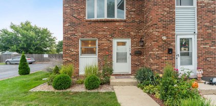 164 S Hale Avenue, Bartlett