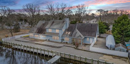 812 Beach Boulevard, Forked River