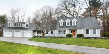 136 Strawberry Hill Road, Acton